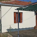 Rose Garden Apartment